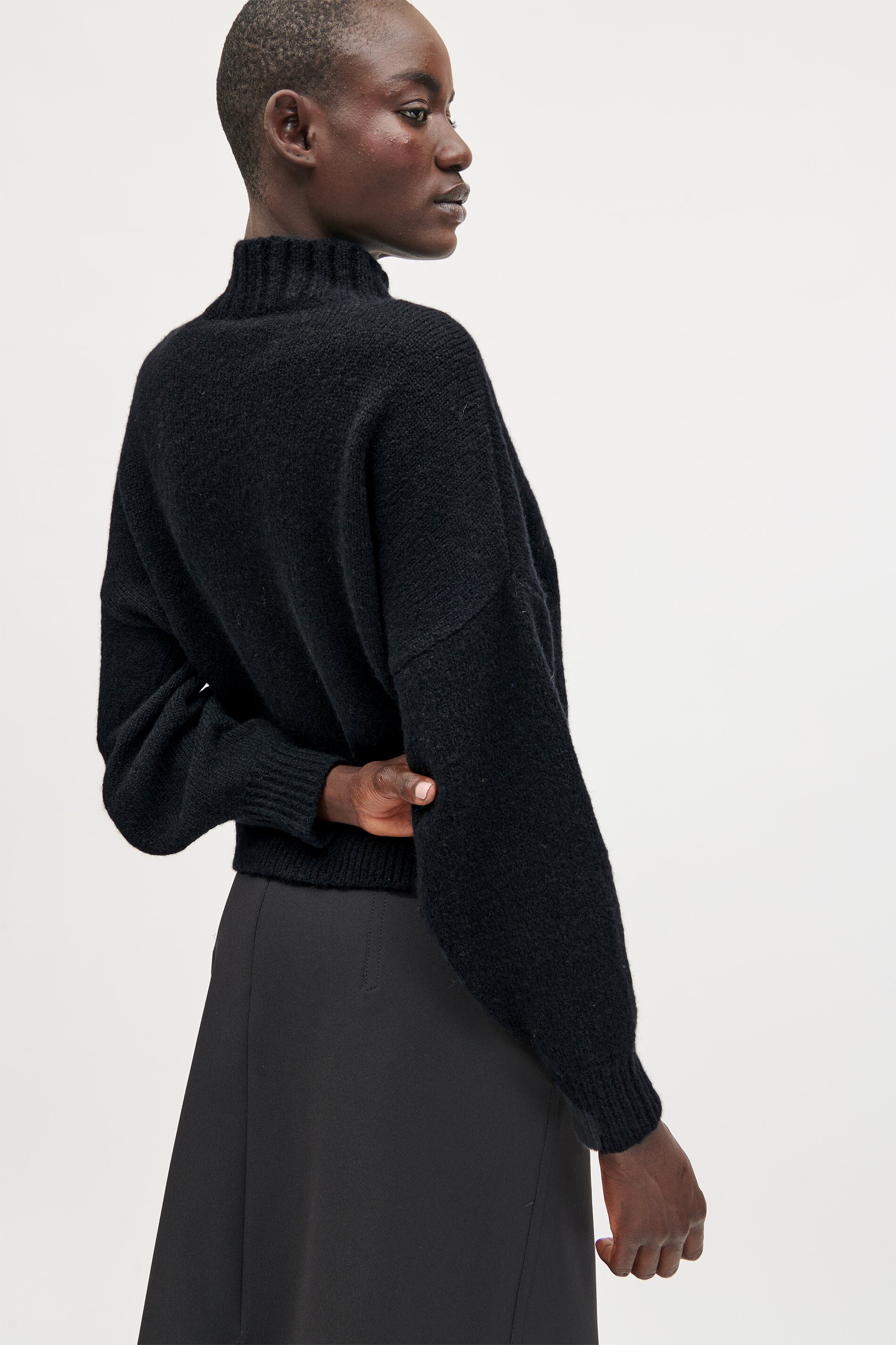 Luisa-Cerano_HW-2022(VKP1)_1_1681575292-0001 (2)