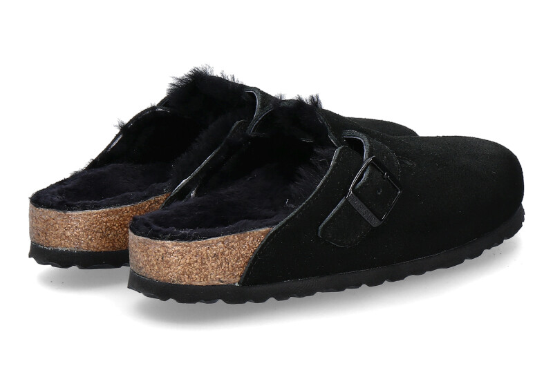 birkenstock-clogs-boston-black-fur_^248000158_2