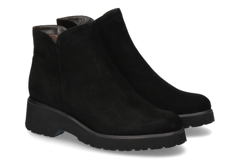 Brunate Stiefelette gefüttert CAMOSCIO NERO AGNELLO (38) Brunate Stiefelette gefüttert CAMOSCIO NERO AGNELLO (38)