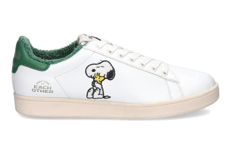 MOA Master of Arts Sneaker SNOOPY AND WOODSTOCK GALLERY 