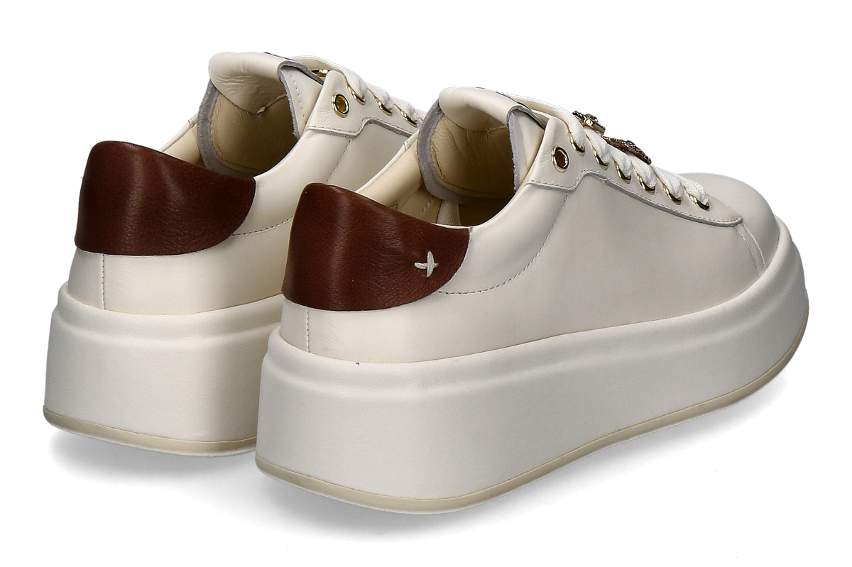 GIO+ olivia04A_232900554_2