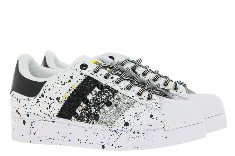 adidas-superstar-236100120-0001