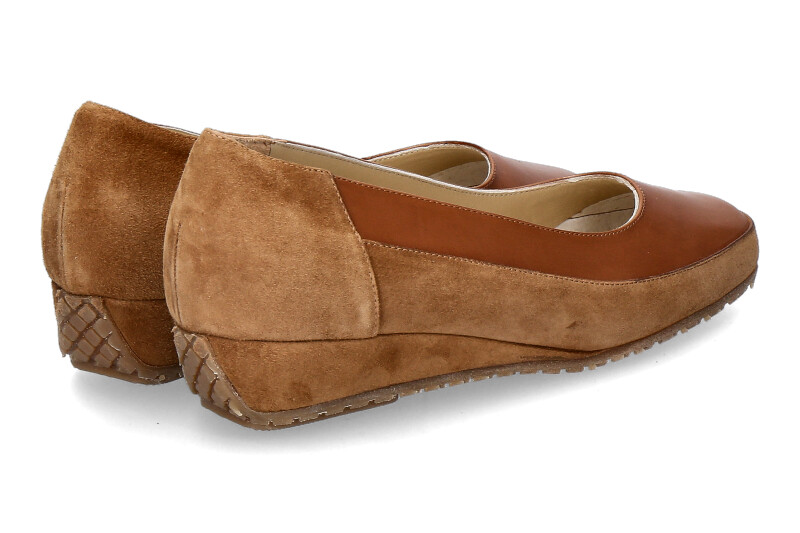 bagnoli-slipper-6060-camoscio-sella_243900023_2 bagnoli-slipper-6060-camoscio-sella_243900023_2