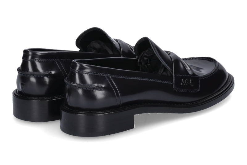 AGL-JADA-NAVY_242800195_2 AGL-JADA-NAVY_242800195_2