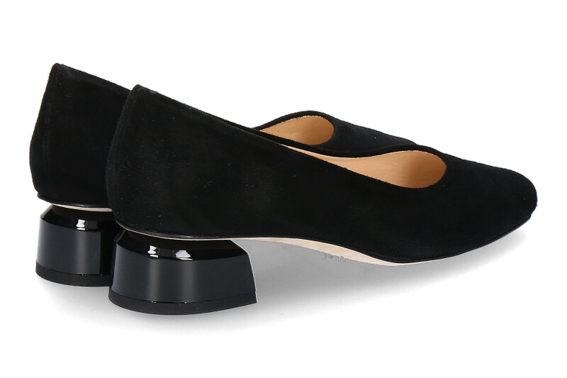 Brunate Pumps FLEX CAMOSCIO NERO (38) Brunate Pumps FLEX CAMOSCIO NERO (38)