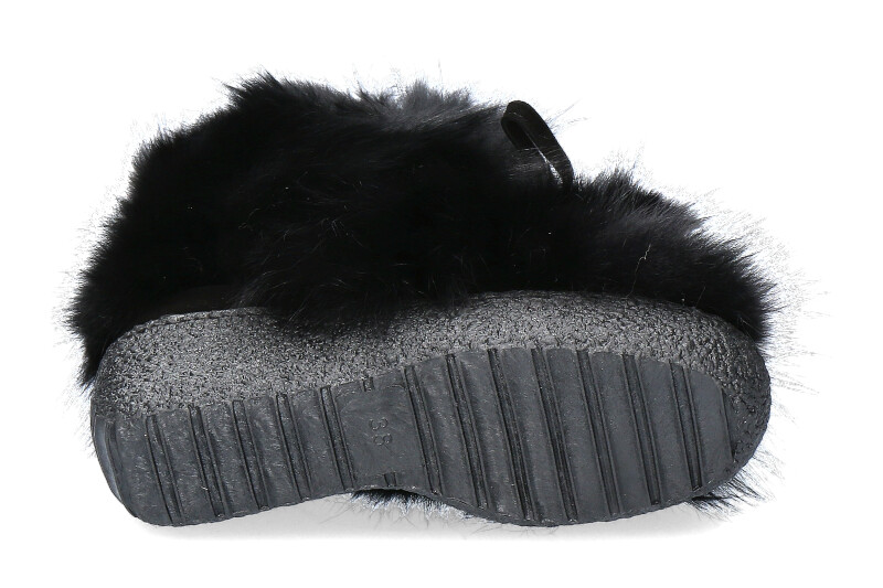 diavolezza-fur-boots-685-black-fox_266000031_4 diavolezza-fur-boots-685-black-fox_266000031_4