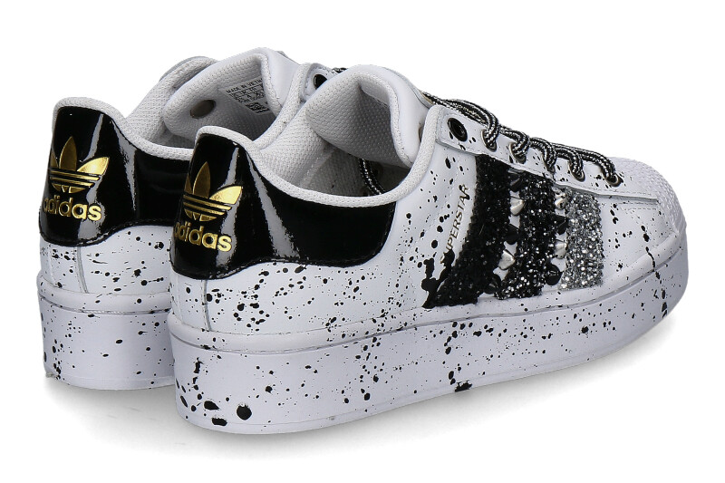 adidas-superstar-bold-132-glitter-white-black_236100120_2 adidas-superstar-bold-132-glitter-white-black_236100120_2