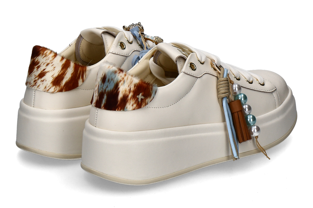 GIO+ olivia02A_232900555_2