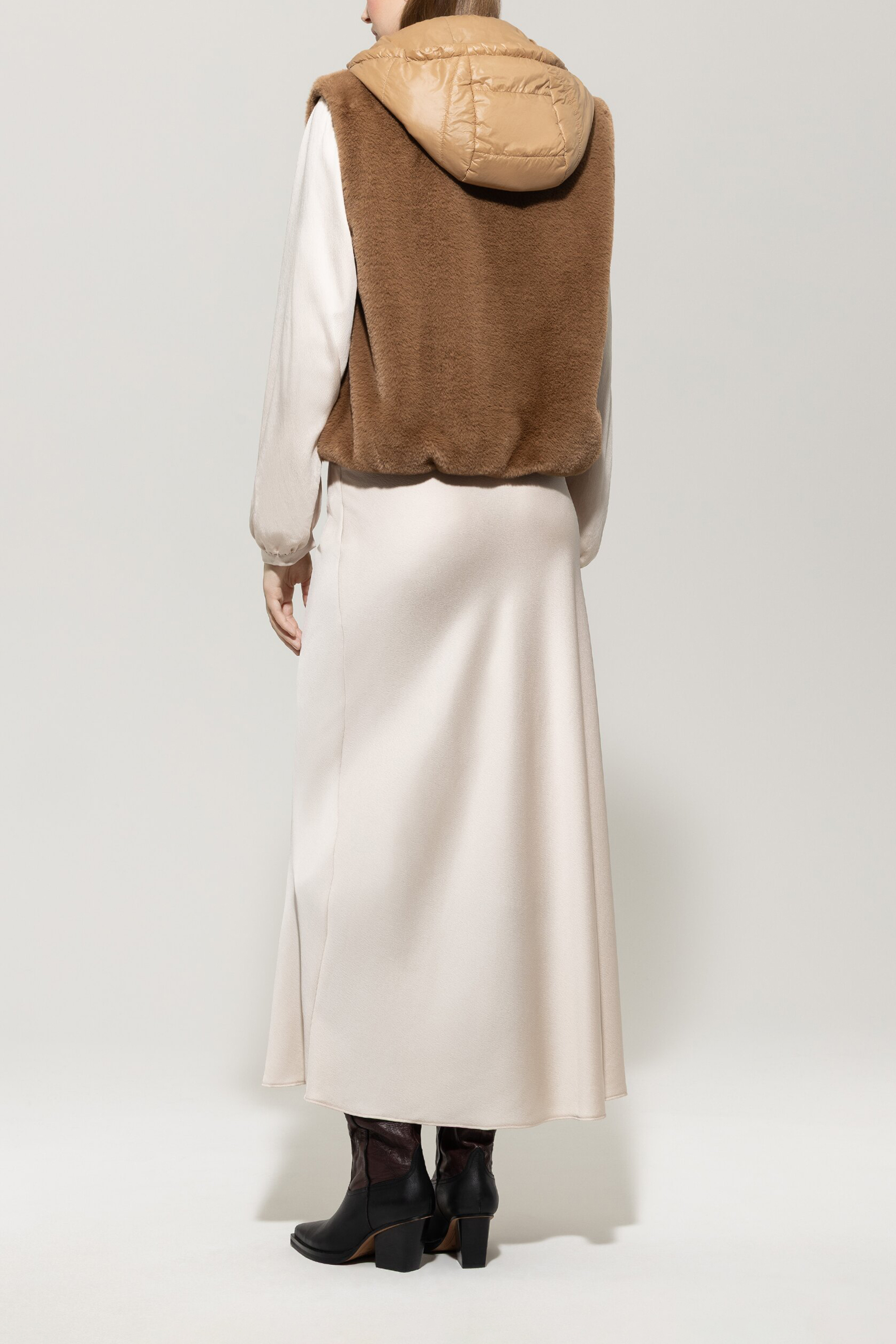 Luisa-Cerano_HW-2025-VKP-1_748_4284484188-0748 (2)