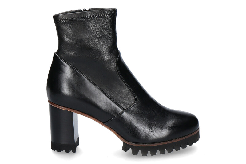 Truman's Stiefelette VITELLO NERO NAPPA STRETCH (35½)