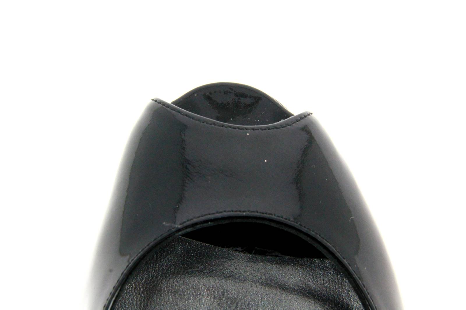 Stuart Weitzman Sandale SLINKY BLACK PATENT (38)