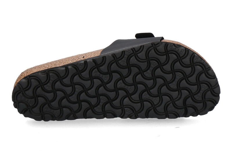 birkenstock-pantolette-madrid-bs-black_285000006_5 birkenstock-pantolette-madrid-bs-black_285000006_5