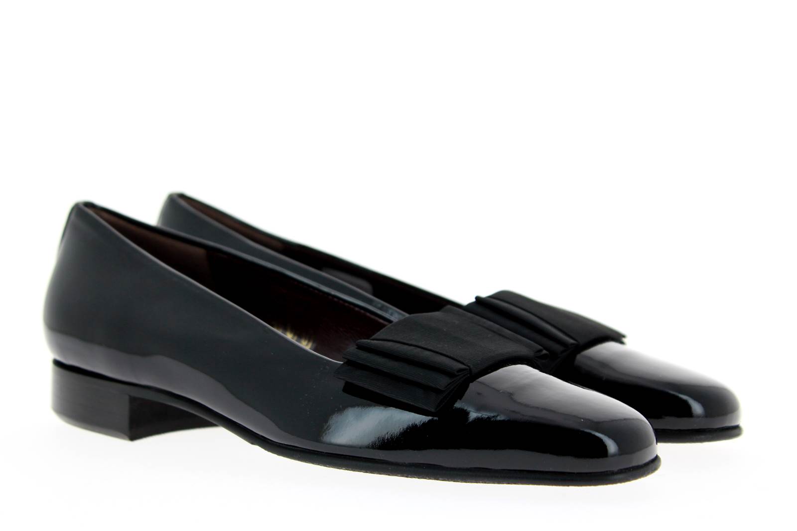 Gabriele Slipper VERNICE NERO RIPS (39)