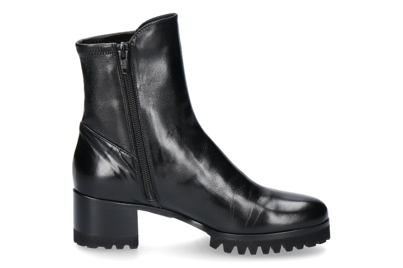 Truman's Stiefelette NAPPA NERO VITELLO (38½)