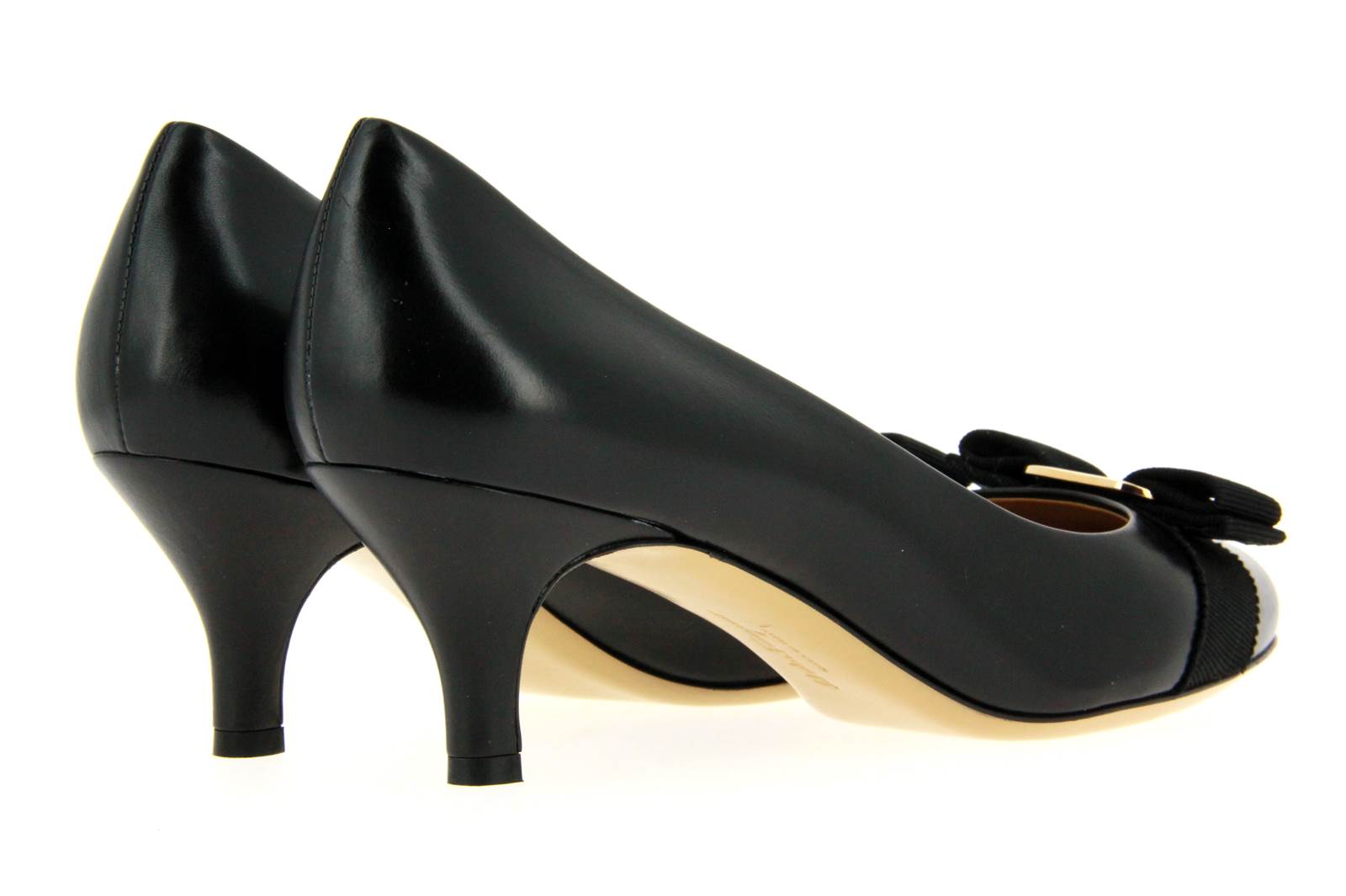 Salvatore Ferragamo Pumps CARLA CALF NERO (39)