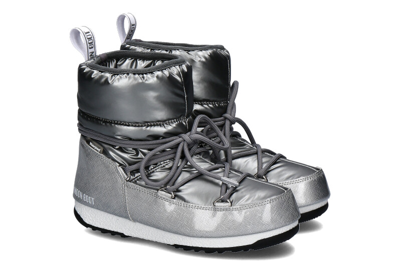 moon-boot-pillow-silver_264200029_1 moon-boot-pillow-silver_264200029_1