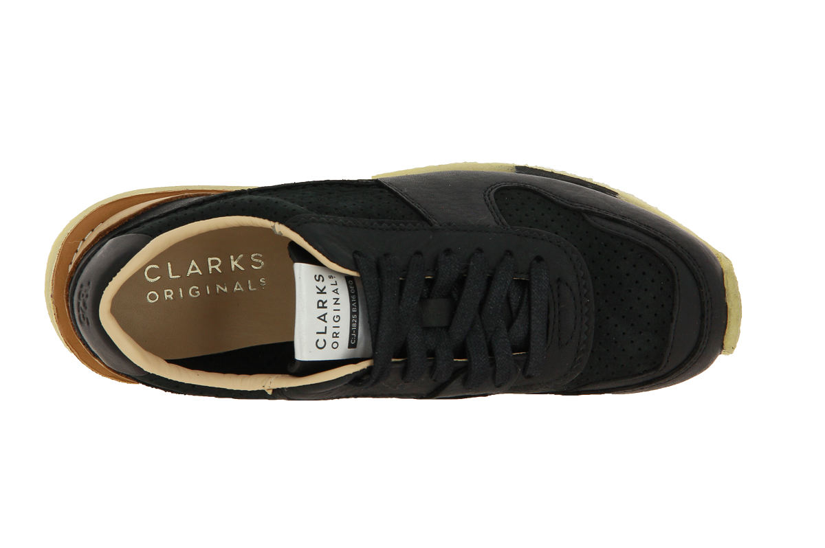 Clarks-Black-Leather-Torrun4