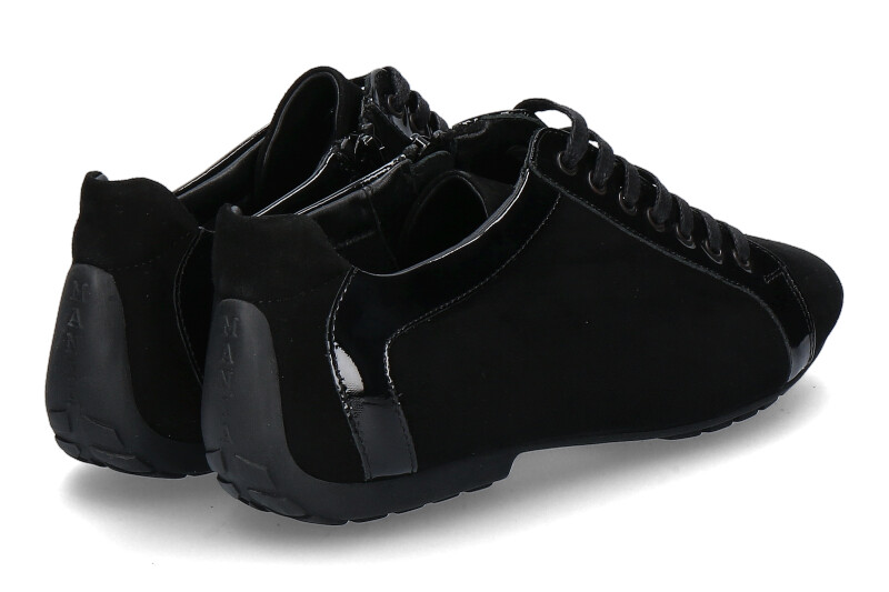 Mania Sneaker CAMOSCIO PIUMA NERO (38½) Mania Sneaker CAMOSCIO PIUMA NERO (38½)