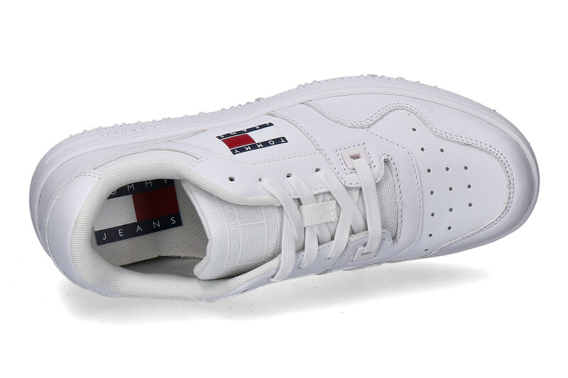 tommy-hilfiger-sneaker-retro-basket-white_233100005_4 tommy-hilfiger-sneaker-retro-basket-white_233100005_4