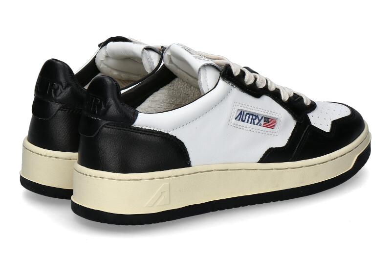 autry-sneaker-AULM-WB01-white-black_132000302_2 autry-sneaker-AULM-WB01-white-black_132000302_2