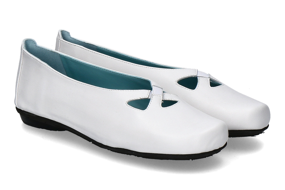 thierry-rabotin-7046-bianco_221100027_1