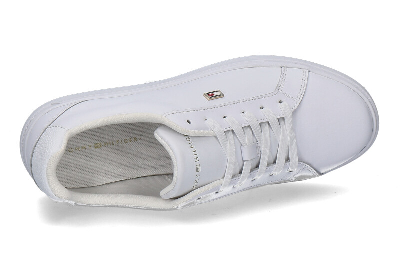 tommy-hilfiger-sneaker-court-flag-white_238100036_4 tommy-hilfiger-sneaker-court-flag-white_238100036_4