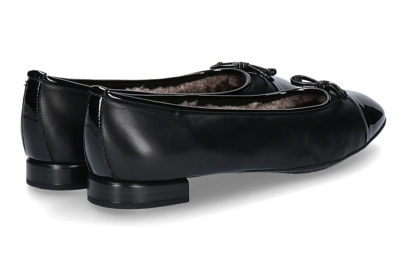 Brunate Ballerina gefüttert PIA SOFTLACK NAPPA NERO (43) Brunate Ballerina gefüttert PIA SOFTLACK NAPPA NERO (43)