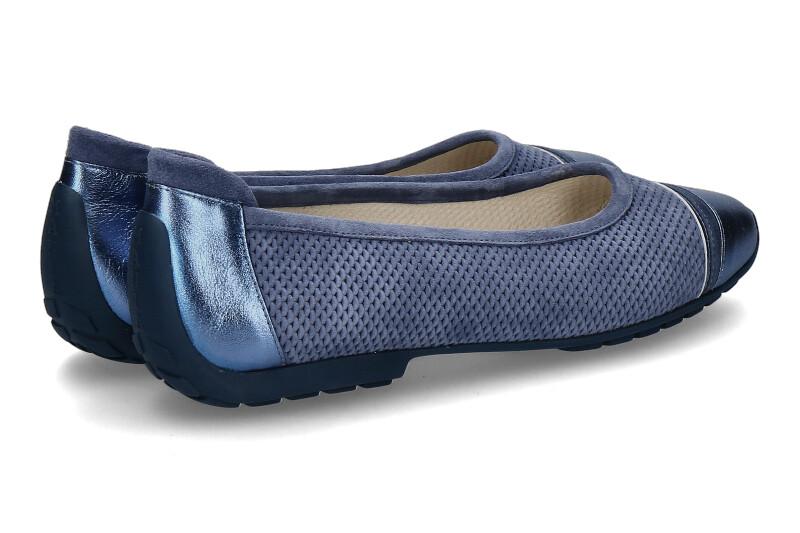 mania-slipper-242900313_242900313_2