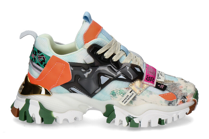 cljd-sneaker-F033_232900357_3