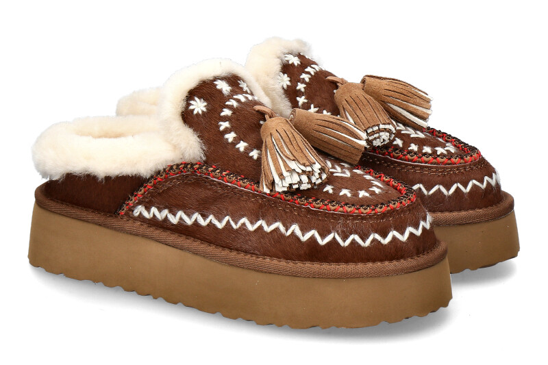 nan-ku-slip-on-camel-DFH-16_232400110_1 nan-ku-slip-on-camel-DFH-16_232400110_1