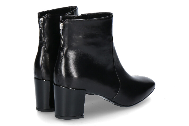 ScarpaRossa Stiefelette NAPPA BLACK PATENT (38½)