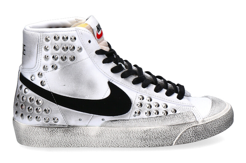 nike-custom-sneaker-blazer-total-studs-mid_236100138_3