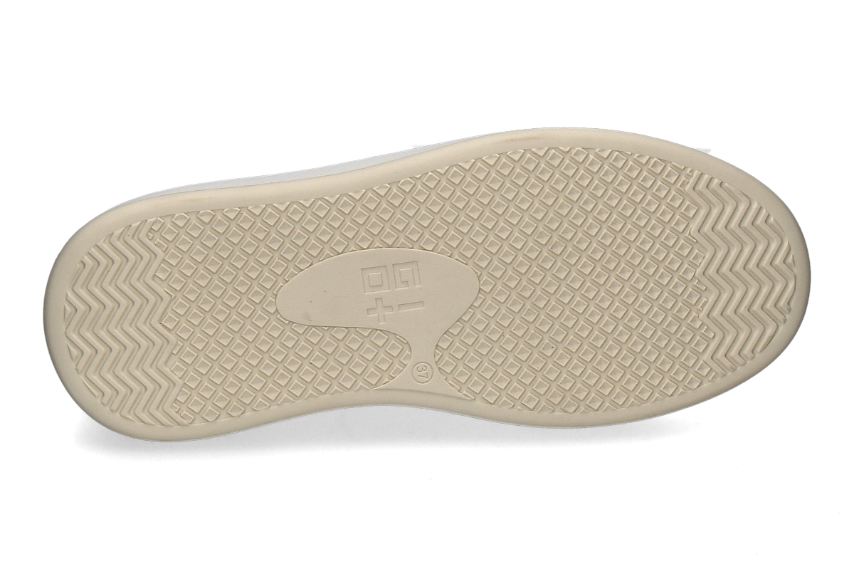 GIO+ olivia04A_232900554_4