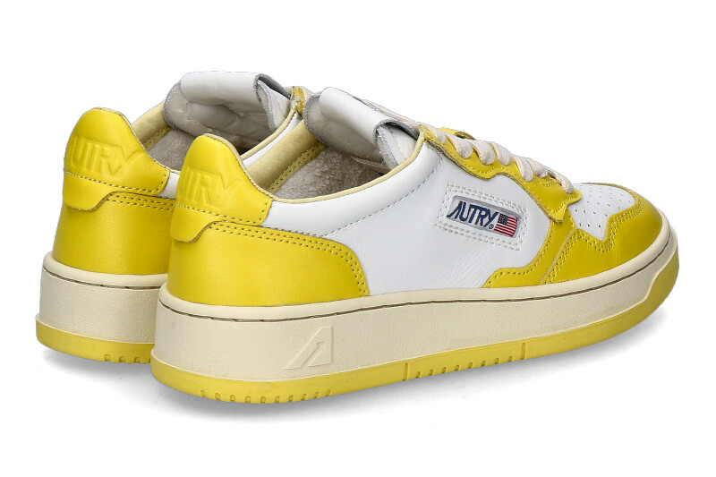 autry-sneaker-medalist-white-yellow_236900307_2