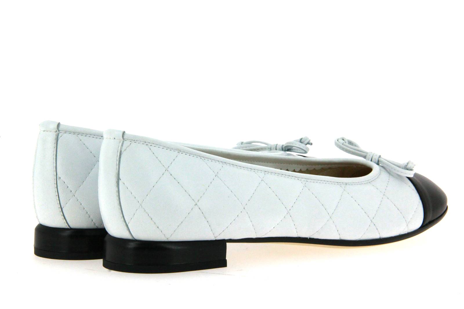 brunate-10405_bianco_nero-2 brunate-10405_bianco_nero-2
