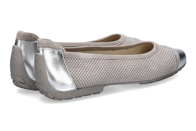 mania-ballerina-08-sasso_242400073_2 mania-ballerina-08-sasso_242400073_2