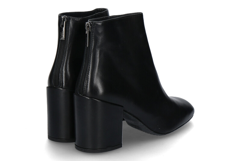 Stuart Weitzman Stiefelette BACARI NAPPA BLACK (41)