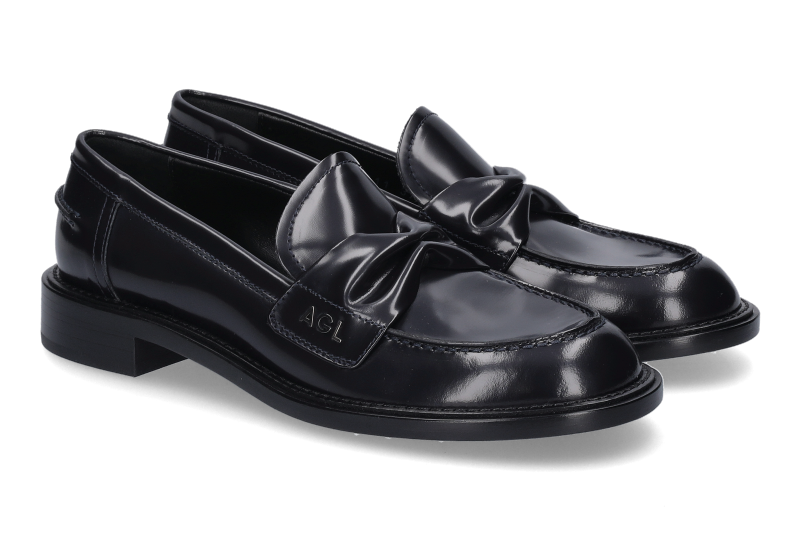 AGL-JADA-NAVY_242800195_1 AGL-JADA-NAVY_242800195_1