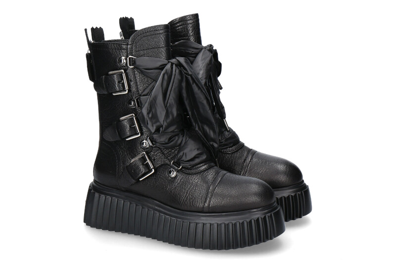 attilio-giusti-leombruni-boots-marilu-nero_251000075_1 attilio-giusti-leombruni-boots-marilu-nero_251000075_1
