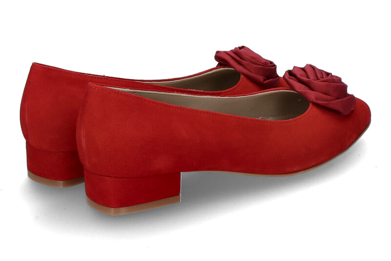 dirndl-bua-pumps-1856-granat_2222900237_2 dirndl-bua-pumps-1856-granat_2222900237_2