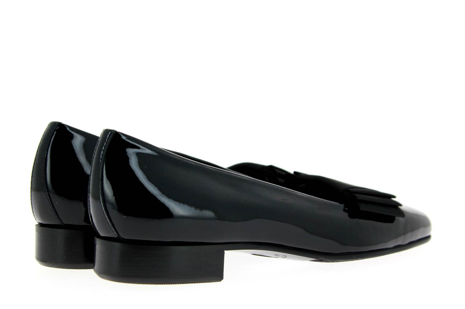 Gabriele Slipper VERNICE NERO RIPS (38)