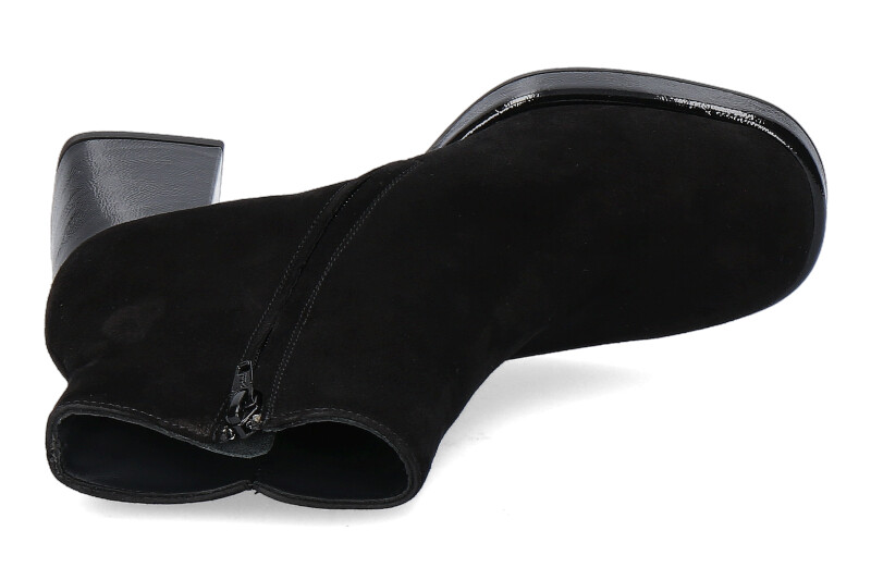 paul-green-stiefelette-samtziege-black-8051-02_253000672_5 paul-green-stiefelette-samtziege-black-8051-02_253000672_5