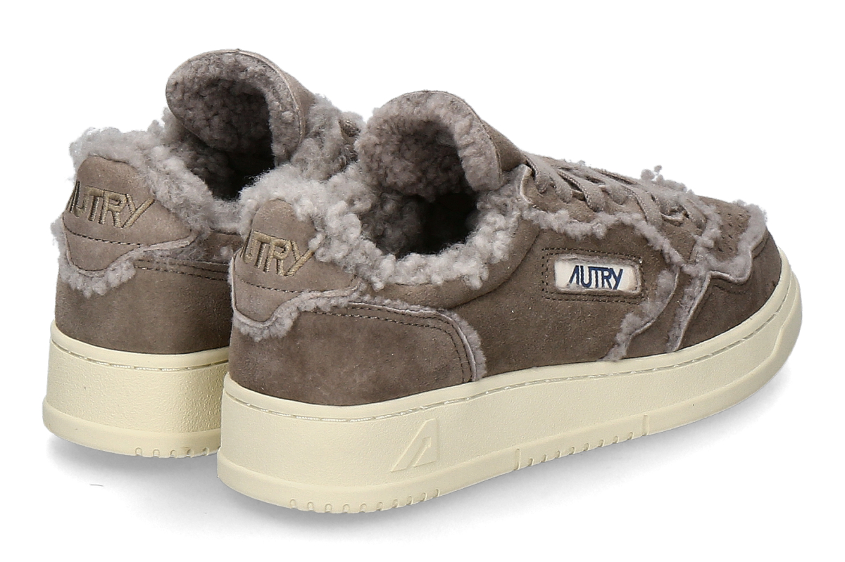 autry-medalist-shearling-taupe-GX02_232200126_2