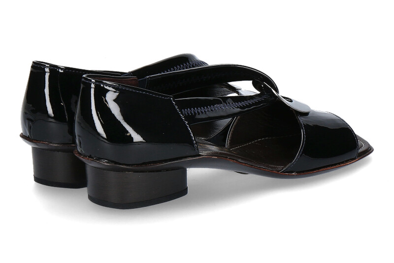 Brunate Sandale NICOLE SOFTLACK BLU (39½) Brunate Sandale NICOLE SOFTLACK BLU (39½)