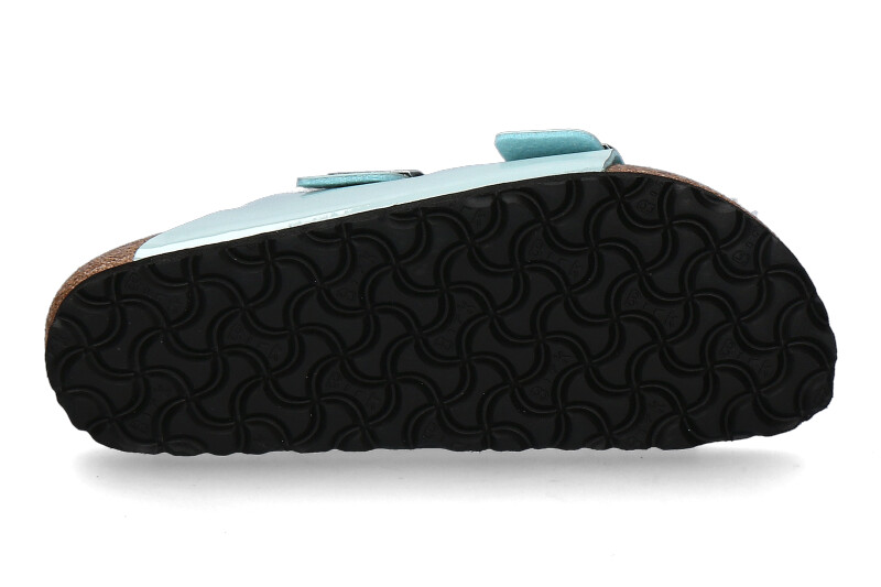 birkenstock-pantolette-arizona-patent-surf-green_274700006_5 birkenstock-pantolette-arizona-patent-surf-green_274700006_5