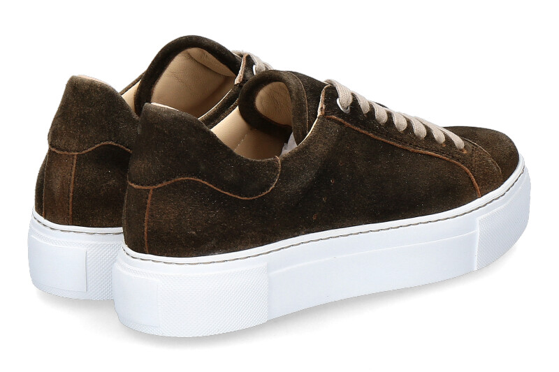 dirndl-und-bua-sneaker-1115-akazie-antikbock_236400052_2 dirndl-und-bua-sneaker-1115-akazie-antikbock_236400052_2