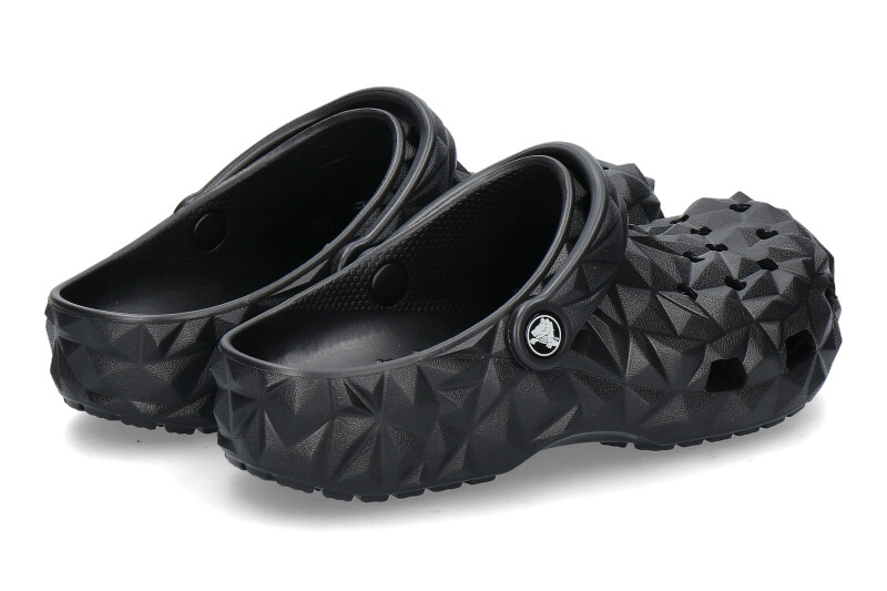crogs-classic-geometric-clog-black-209563-001_276000002_2 crogs-classic-geometric-clog-black-209563-001_276000002_2